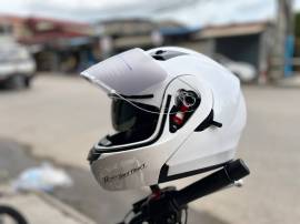 មួកការពារបើកចង្កាបាន Yamaha Flip Up Helmets