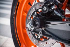 KTM Duke 200 ឆ្នាំ 2022 កែរាង ប្រភេទ Nake Bike