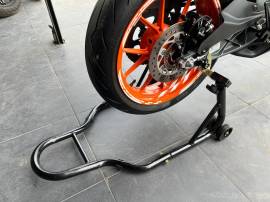 Motorcycle Stand ជំន្ទល់លើកម៉ូតូមានជើងពីរ