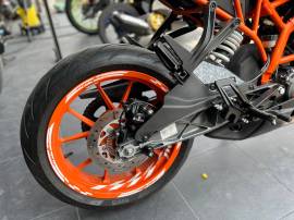 KTM RC 125cc 2015 កុងទ័រន័រពីជប៉ុន មួយទឹកស្លាកលេខ ម៉ាសុីន ទឹកថ្នាំនៅខ្ចីស្អាត