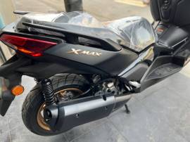 Yamaha X-Max 300cc 2024 ប្រាំង ABS Smart key