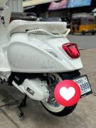 មាន Vespa Justin Bieber  មួយទឹក ដូចថ្មី 4000km តម្លៃ 5988$